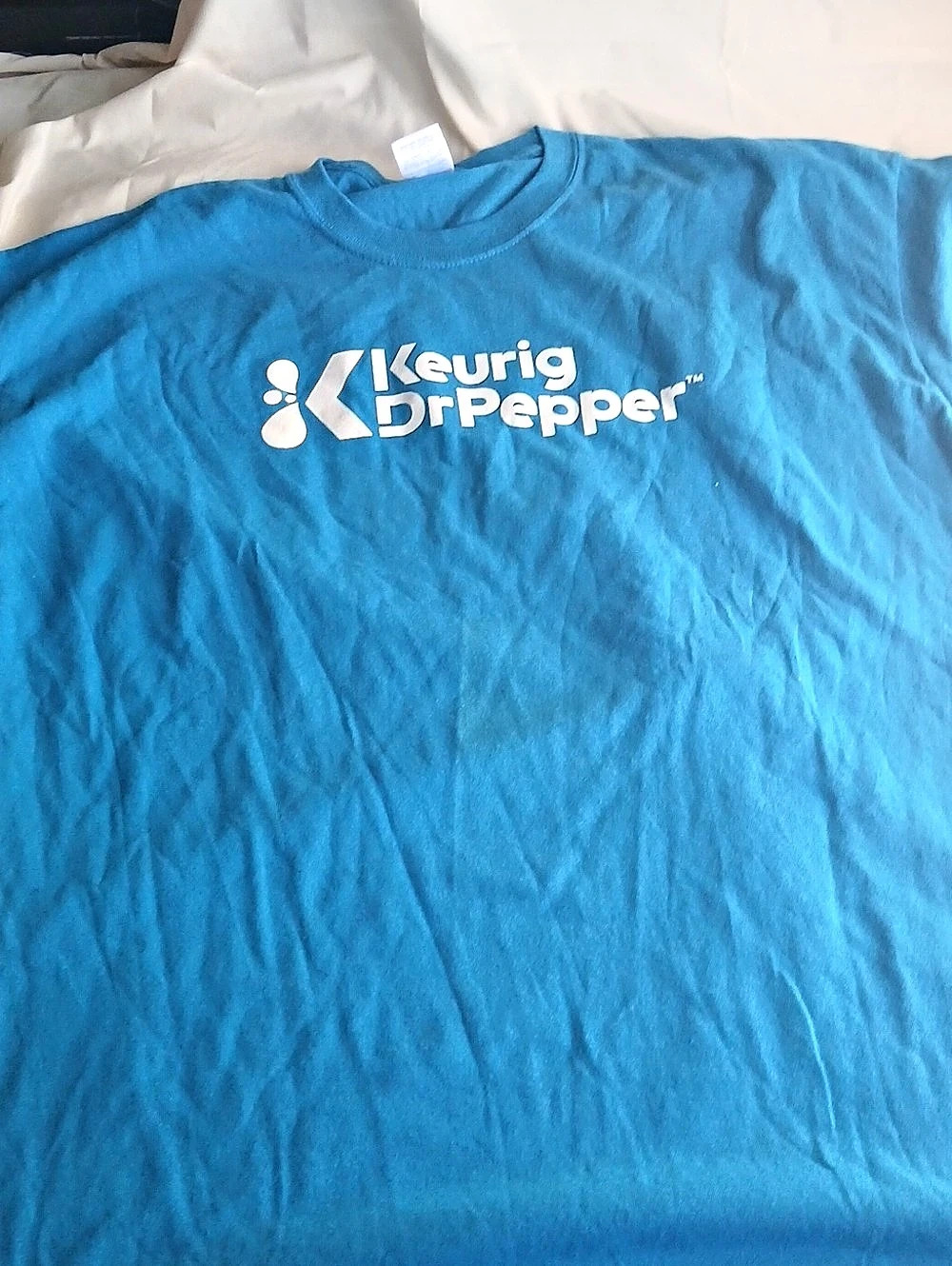 Keurig Dr Pepper Graphic Logo Short Sleeve Tee in Blue